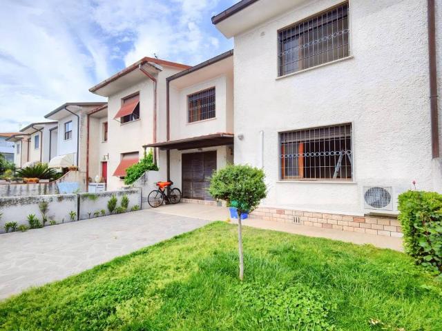 Casa indipendente in vendita a Vecchiano PI