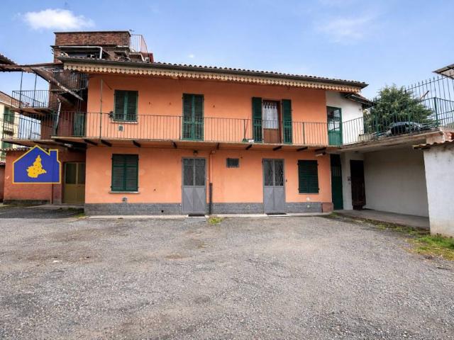 Casa indipendente in vendita a Venaria Reale TO