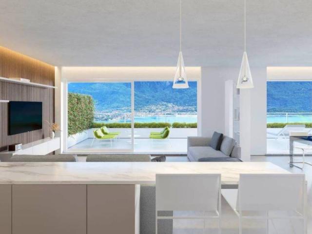 Casa indipendente in vendita a Vercana CO