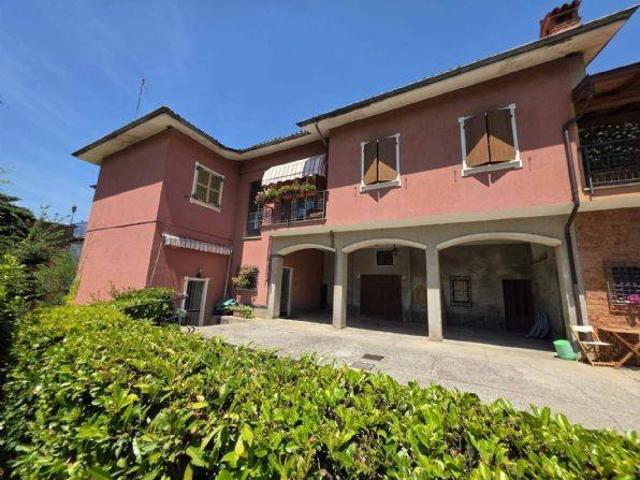 Casa indipendente in vendita a Vercurago LC