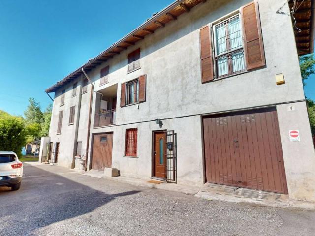 Casa indipendente in vendita a Verano Brianza MB