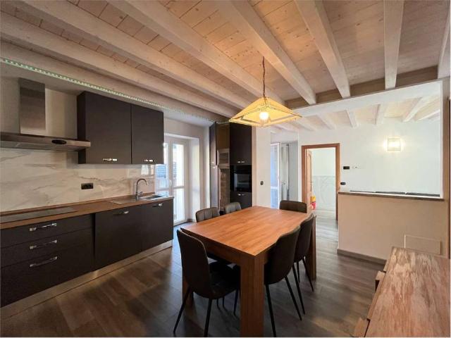 Casa indipendente in vendita a Verbania VB