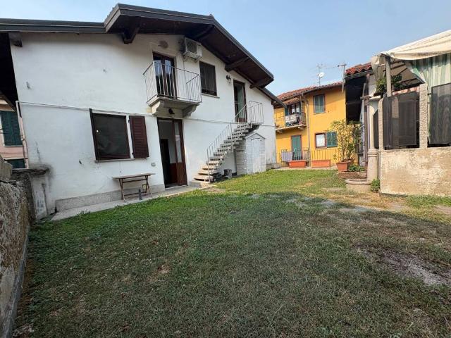 Casa indipendente in vendita a Verbania VB
