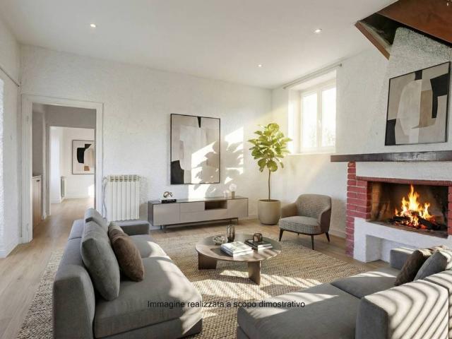 Casa indipendente in vendita a Vergiate VA