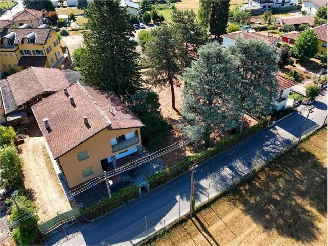 Casa indipendente in vendita a Vergiate VA