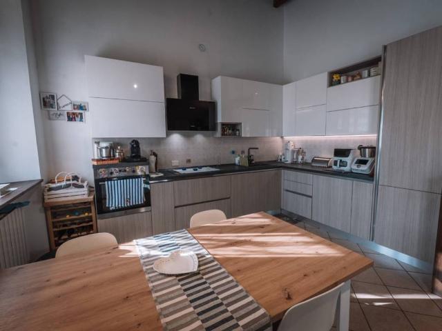 Casa indipendente in vendita a Verderio LC