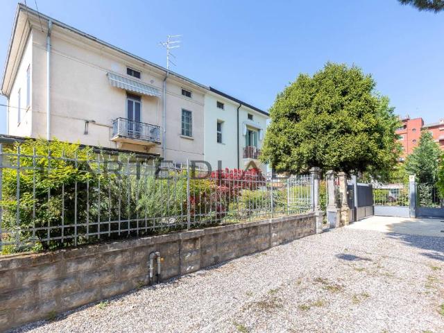 Casa indipendente in vendita a Verona VR