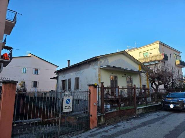 Casa indipendente in vendita a Verona VR
