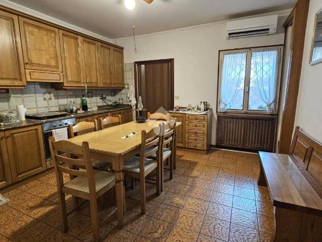 Casa indipendente in vendita a Verona VR