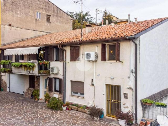 Casa indipendente in vendita a Verona VR