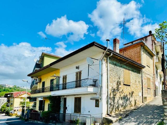 Casa indipendente in vendita a Veroli FR