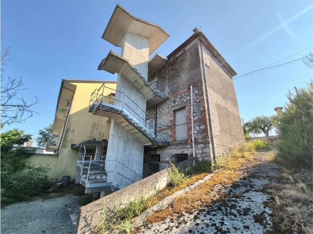 Casa indipendente in vendita a Veroli FR