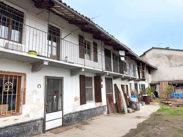 Casa indipendente in vendita a Verrua Savoia TO
