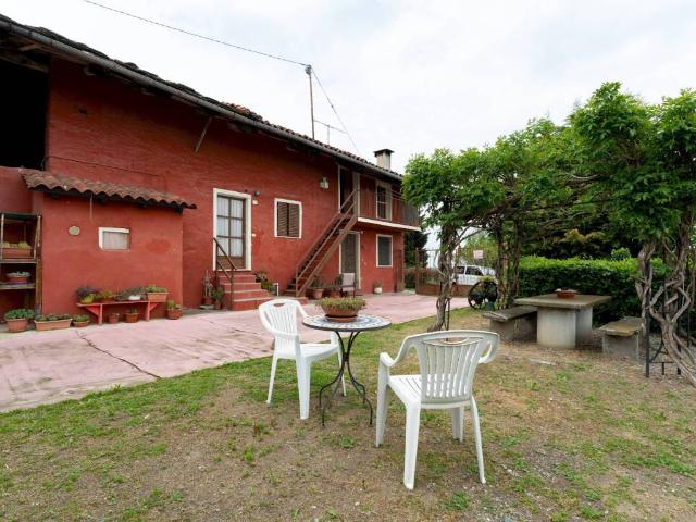 Casa indipendente in vendita a Verzuolo CN