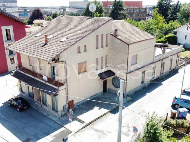 Casa indipendente in vendita a Verzuolo via Villanovetta, 1