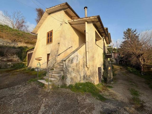 Casa indipendente in vendita a Viterbo VT