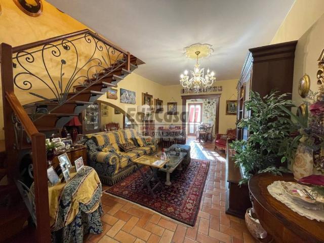 Casa indipendente in vendita a Viterbo VT