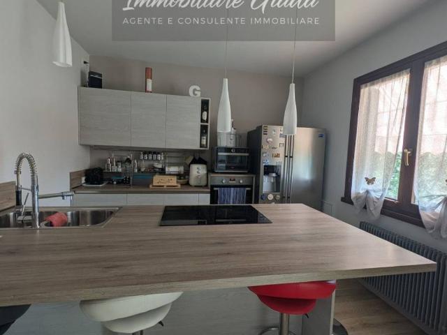 Casa indipendente in vendita a Vittorio Veneto TV