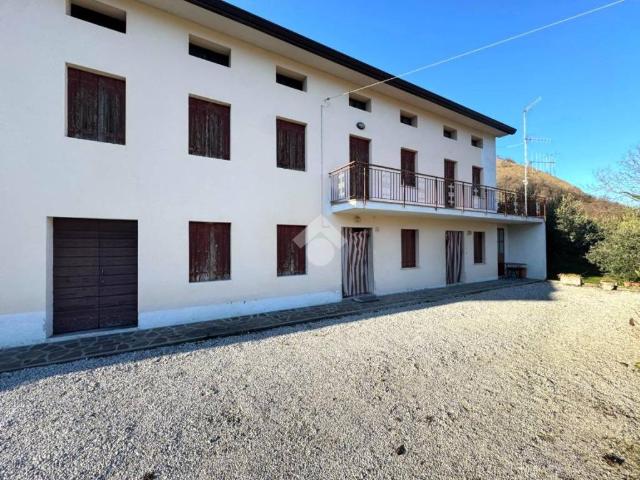 Casa indipendente in vendita a Vittorio Veneto TV