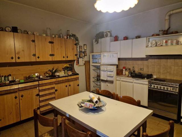 Casa indipendente in vendita a Viadana MN