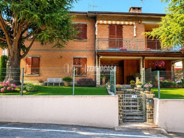 Casa indipendente in vendita a Viano