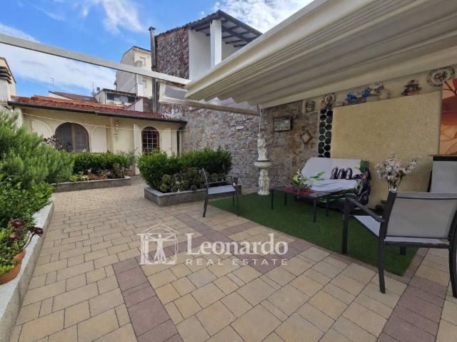 Casa indipendente in vendita a Viareggio LU