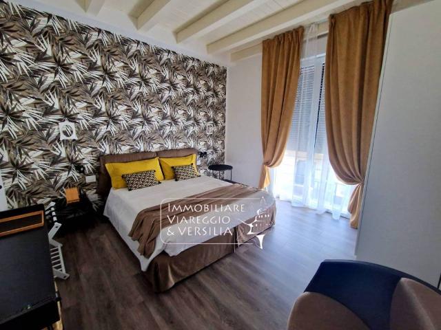 Casa indipendente in vendita a Viareggio via XX settembre, 200
