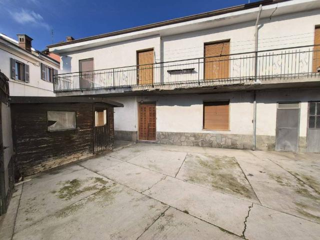 Casa indipendente in vendita a Viarigi AT