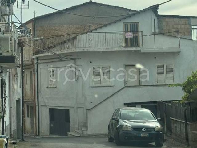 Casa indipendente in vendita a Vibo Valentia via Roma