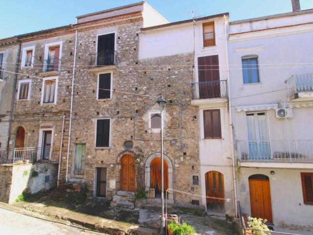 Casa indipendente in vendita a Vibonati SA