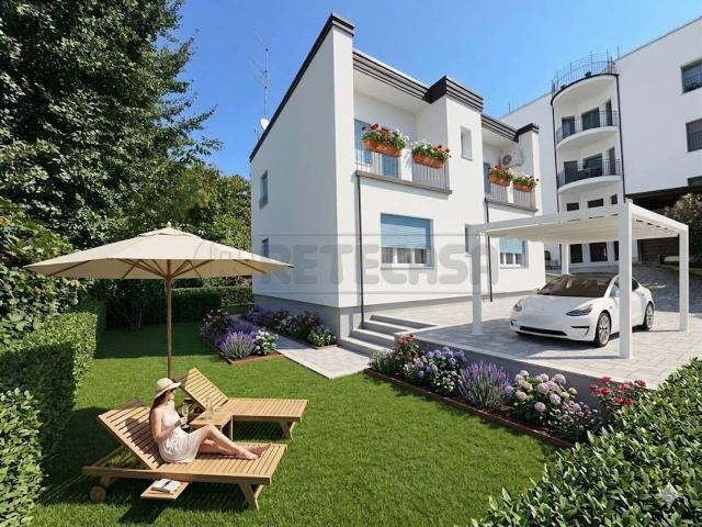 Casa indipendente in vendita a Vicenza