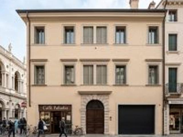 Casa indipendente in vendita a Vicenza