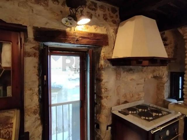 Casa indipendente in vendita a Vico del Gargano FG