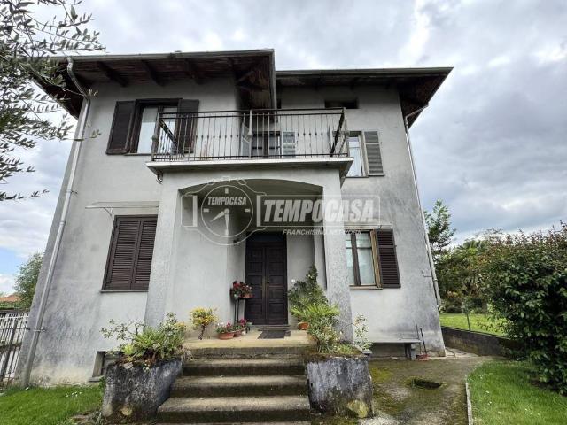 Casa indipendente in vendita a Vigliano Biellese BI