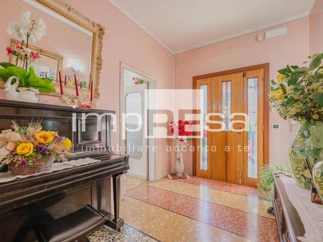 Casa indipendente in vendita a Villorba