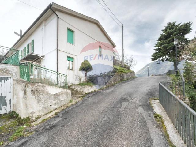 Casa indipendente in vendita a Villa Celiera