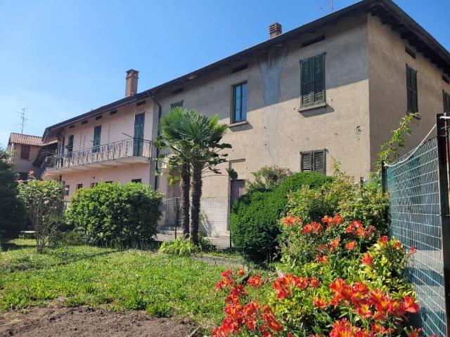 Casa indipendente in vendita a Villa Guardia CO