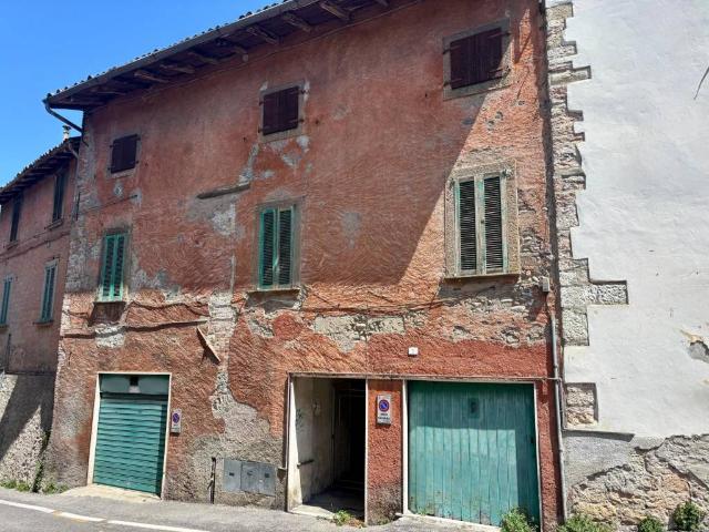 Casa indipendente in vendita a Villa d'Almè BG