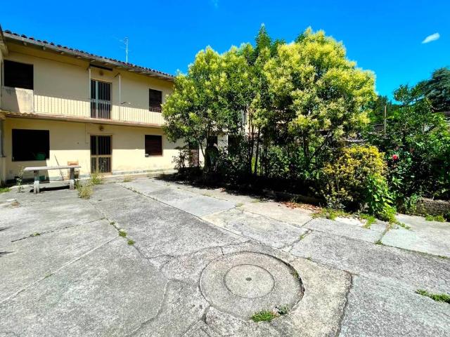 Casa indipendente in vendita a Villa di Serio BG