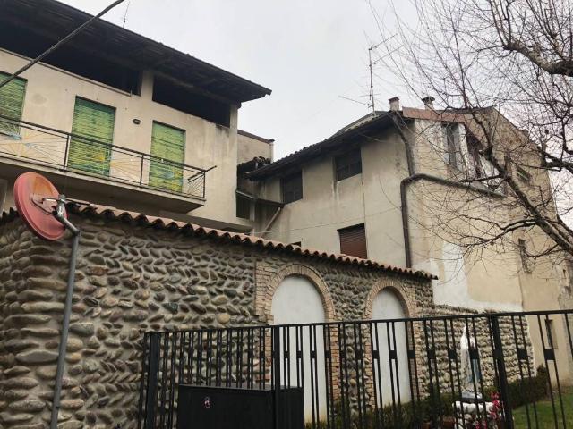 Casa indipendente in vendita a Villa di Serio BG
