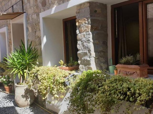 Casa indipendente in vendita a Villa Faraldi IM