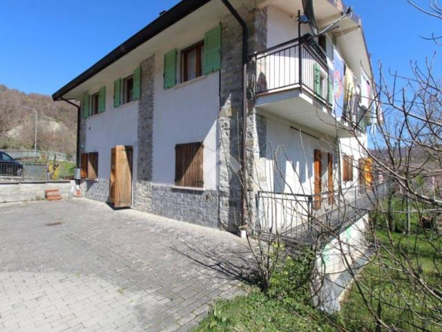 Casa indipendente in vendita a Villa Minozzo RE