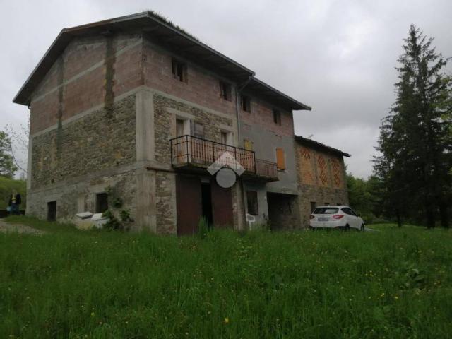 Casa indipendente in vendita a Villa Minozzo RE