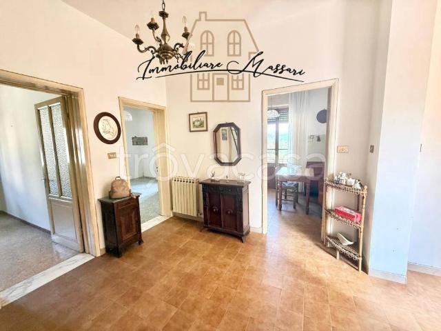 Casa indipendente in vendita a Villafranca in Lunigiana via Dell'Ara, 12, Fornoli