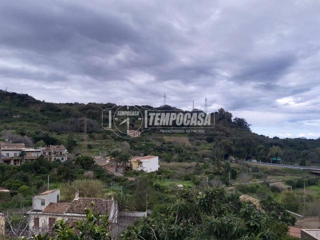 Casa indipendente in vendita a Villafranca Tirrena