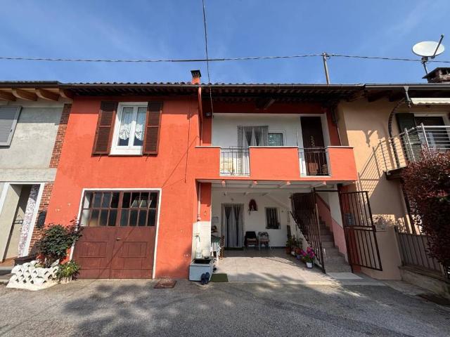 Casa indipendente in vendita a Villanova Mondovì CN