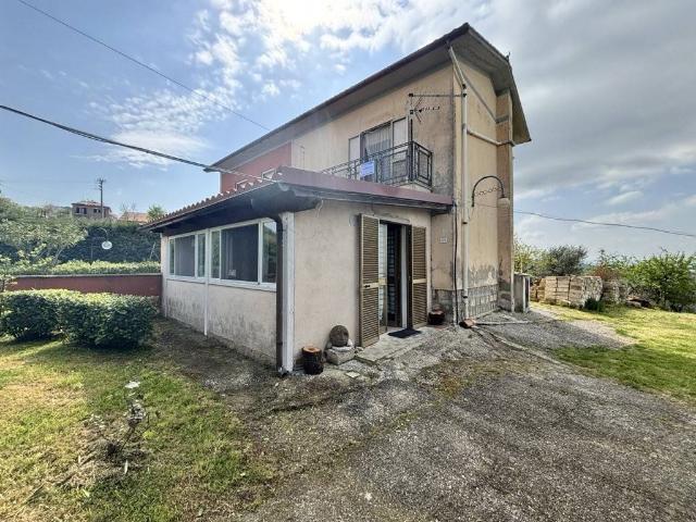 Casa indipendente in vendita a Villanova del Battista AV