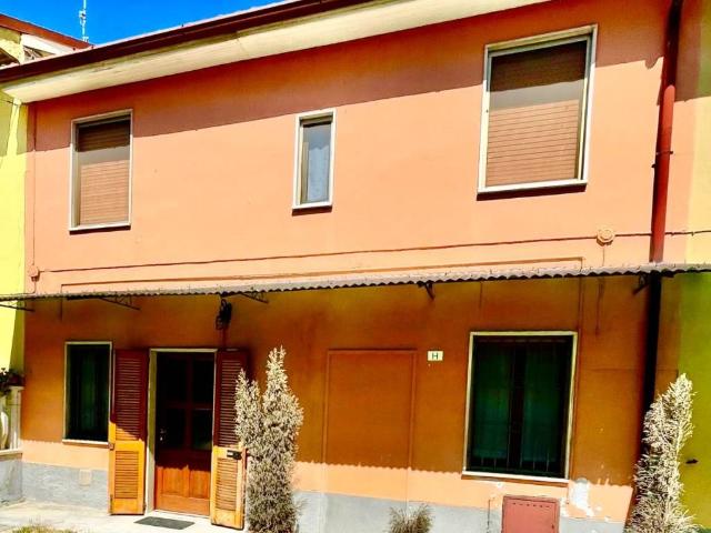 Casa indipendente in vendita a Villanterio PV