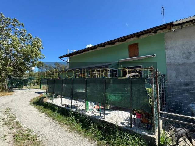 Casa indipendente in vendita a Villar Focchiardo TO