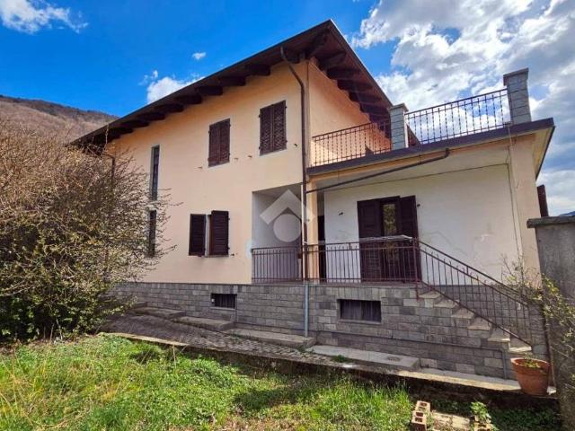 Casa indipendente in vendita a Villar Perosa TO